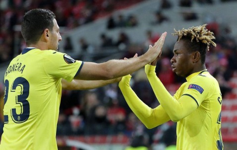 比利亚雷亚尔力争巩固欧冠领先优势，皇家社会状态欠佳未能延续良好势头