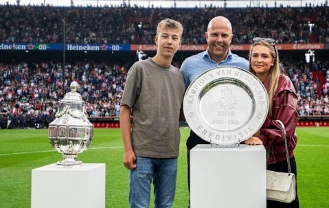 为何拒绝热刺而选择利物浦？斯洛特给出答案