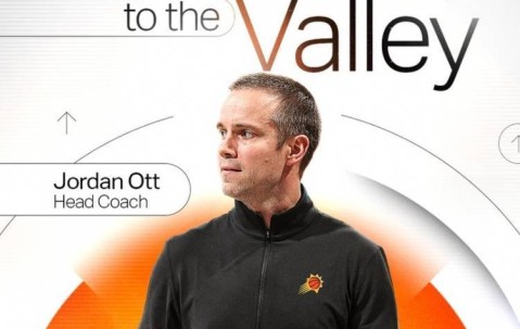 太阳宣布聘请奥特担任主教练 他与老板是校友