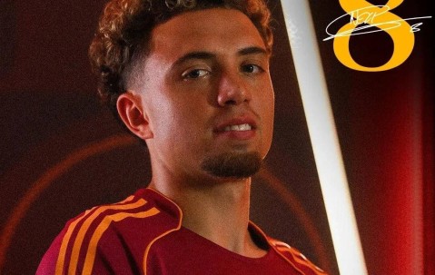 1夜5大官宣-曼联第3签罗马首签意甲金靴加盟沙特阿瑙国米体面分手